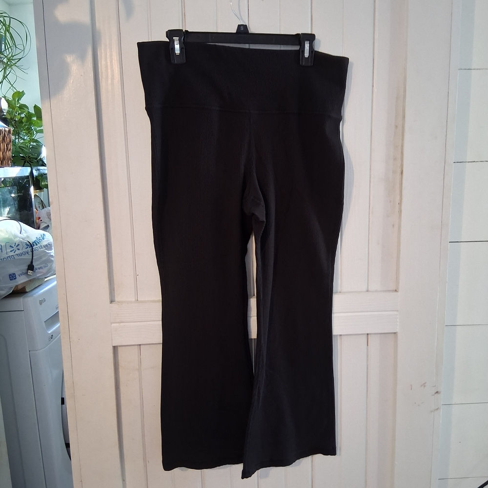 Athleta Black Flare Leg Crop Pants